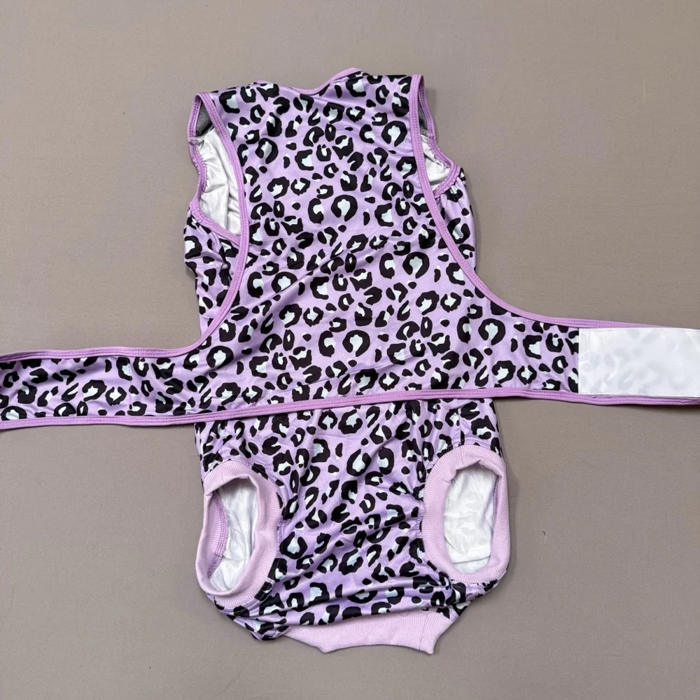 NWT! Dog recovery suit, alternative to collar, post-surgery. 42-75 lbs.